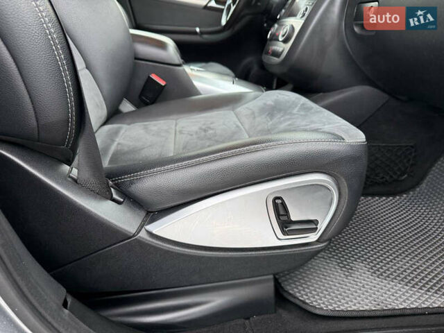 Серый Мерседес Р-Класс, объемом двигателя 2.99 л и пробегом 499 тыс. км за 10900 $, фото 29 на Automoto.ua