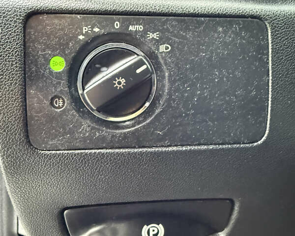 Серый Мерседес Р-Класс, объемом двигателя 3 л и пробегом 256 тыс. км за 11900 $, фото 43 на Automoto.ua