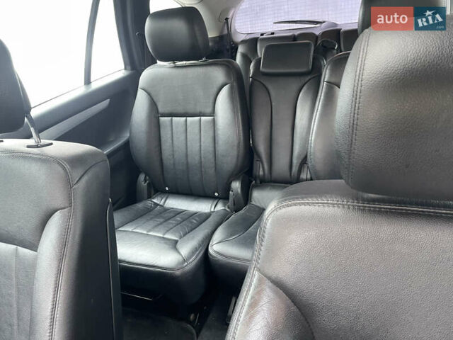 Серый Мерседес Р-Класс, объемом двигателя 2.99 л и пробегом 256 тыс. км за 8600 $, фото 5 на Automoto.ua