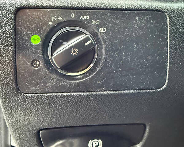 Сірий Мерседес Р-Клас, об'ємом двигуна 2.99 л та пробігом 499 тис. км за 10900 $, фото 43 на Automoto.ua