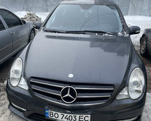 Серый Мерседес Р-Класс, объемом двигателя 2.99 л и пробегом 256 тыс. км за 8600 $, фото 1 на Automoto.ua