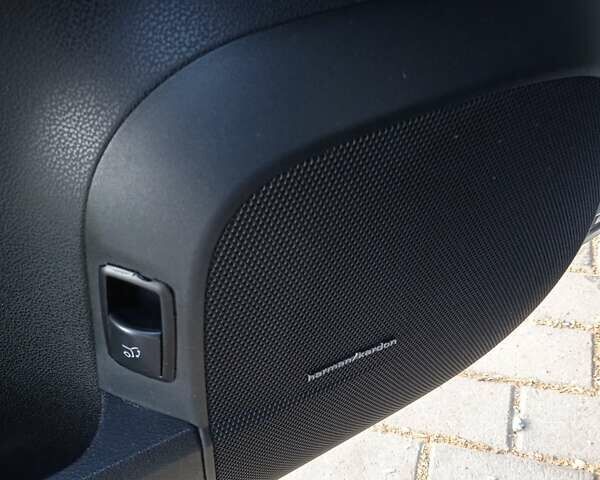 Серый Мерседес Р-Класс, объемом двигателя 3.5 л и пробегом 268 тыс. км за 9000 $, фото 12 на Automoto.ua