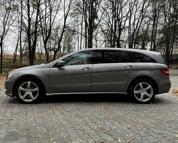 Серый Мерседес Р-Класс, объемом двигателя 3 л и пробегом 270 тыс. км за 16500 $, фото 7 на Automoto.ua