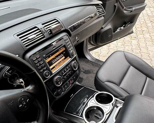 Серый Мерседес Р-Класс, объемом двигателя 3 л и пробегом 270 тыс. км за 16500 $, фото 20 на Automoto.ua