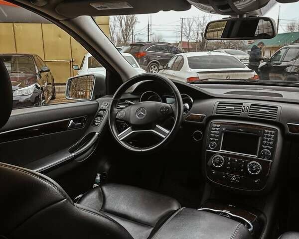 Сірий Мерседес Р-Клас, об'ємом двигуна 3 л та пробігом 237 тис. км за 15000 $, фото 6 на Automoto.ua