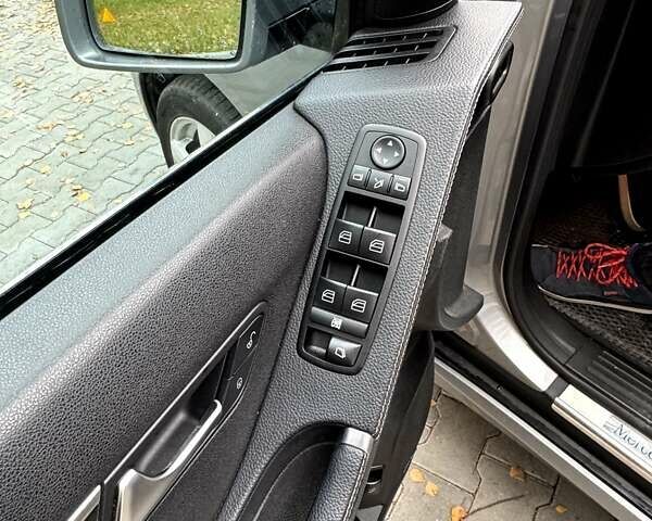 Серый Мерседес Р-Класс, объемом двигателя 3 л и пробегом 270 тыс. км за 16500 $, фото 13 на Automoto.ua