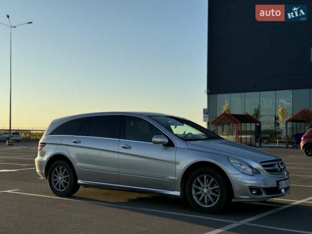 Серый Мерседес Р-Класс, объемом двигателя 3 л и пробегом 320 тыс. км за 10500 $, фото 9 на Automoto.ua