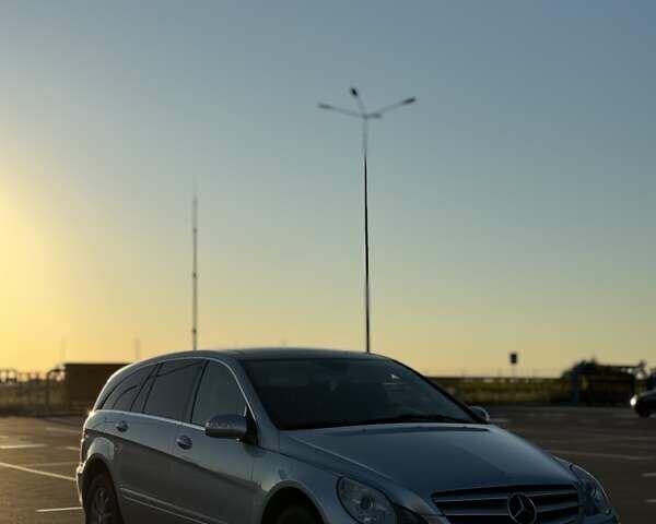 Серый Мерседес Р-Класс, объемом двигателя 3 л и пробегом 320 тыс. км за 10500 $, фото 10 на Automoto.ua