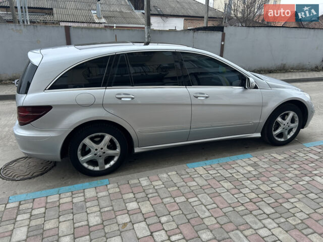 Сірий Мерседес Р-Клас, об'ємом двигуна 3 л та пробігом 350 тис. км за 8000 $, фото 4 на Automoto.ua