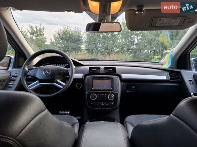 Сірий Мерседес Р-Клас, об'ємом двигуна 3 л та пробігом 323 тис. км за 8888 $, фото 7 на Automoto.ua