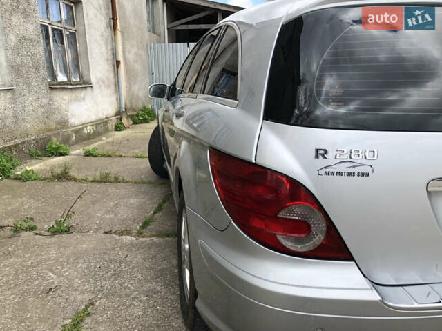 Сірий Мерседес Р-Клас, об'ємом двигуна 3 л та пробігом 300 тис. км за 8000 $, фото 7 на Automoto.ua