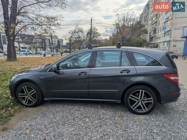 Сірий Мерседес Р-Клас, об'ємом двигуна 2.99 л та пробігом 299 тис. км за 16999 $, фото 3 на Automoto.ua