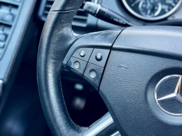 Синій Мерседес Р-Клас, об'ємом двигуна 3 л та пробігом 407 тис. км за 8400 $, фото 19 на Automoto.ua