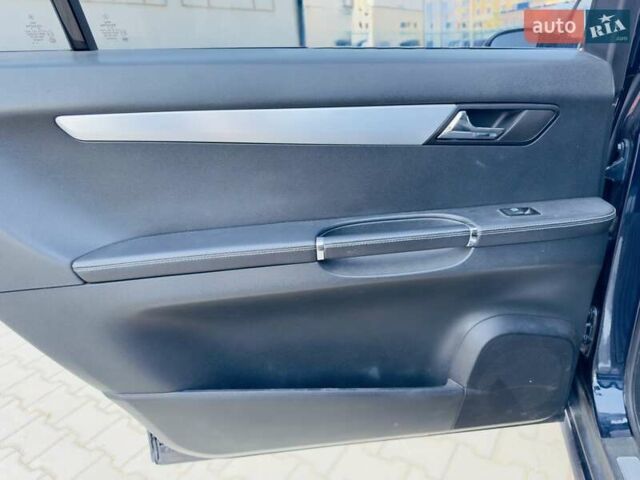 Синій Мерседес Р-Клас, об'ємом двигуна 3 л та пробігом 407 тис. км за 9500 $, фото 29 на Automoto.ua