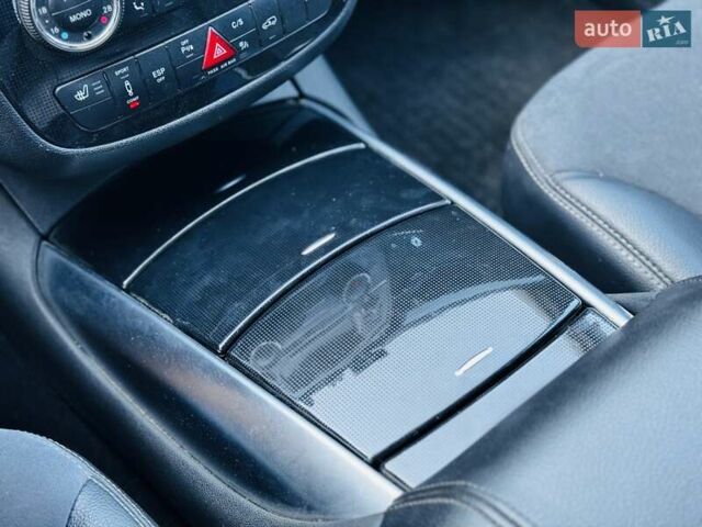 Синій Мерседес Р-Клас, об'ємом двигуна 3 л та пробігом 407 тис. км за 9500 $, фото 25 на Automoto.ua