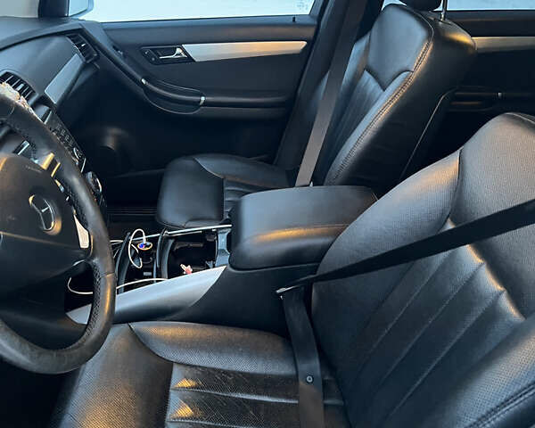 Синій Мерседес Р-Клас, об'ємом двигуна 2.99 л та пробігом 318 тис. км за 11000 $, фото 9 на Automoto.ua