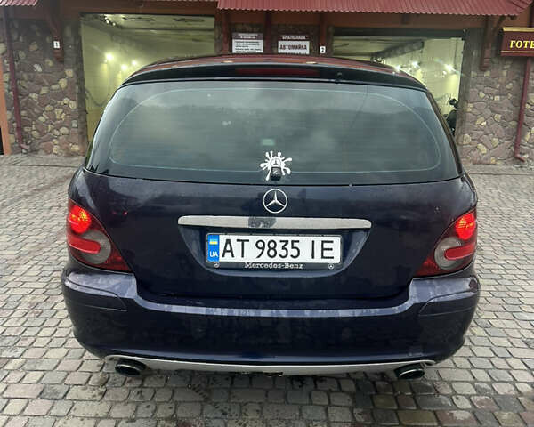 Синий Мерседес Р-Класс, объемом двигателя 2.99 л и пробегом 300 тыс. км за 10777 $, фото 3 на Automoto.ua