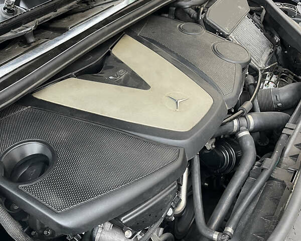 Синій Мерседес Р-Клас, об'ємом двигуна 2.99 л та пробігом 298 тис. км за 8500 $, фото 18 на Automoto.ua