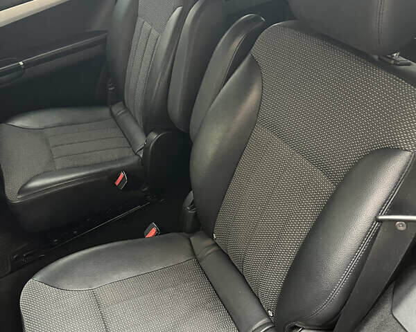 Синій Мерседес Р-Клас, об'ємом двигуна 2.99 л та пробігом 298 тис. км за 8500 $, фото 12 на Automoto.ua