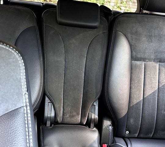 Синій Мерседес Р-Клас, об'ємом двигуна 3 л та пробігом 380 тис. км за 10000 $, фото 7 на Automoto.ua