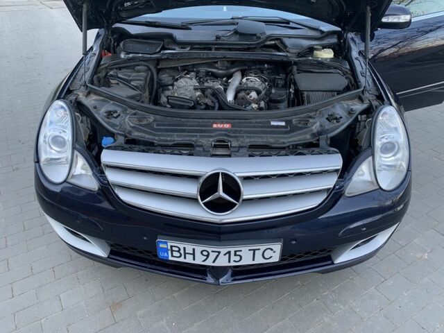 Синій Мерседес Р-Клас, об'ємом двигуна 3 л та пробігом 306 тис. км за 9000 $, фото 15 на Automoto.ua