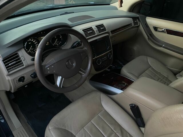 Синий Мерседес Р-Класс, объемом двигателя 3 л и пробегом 301 тыс. км за 7800 $, фото 4 на Automoto.ua