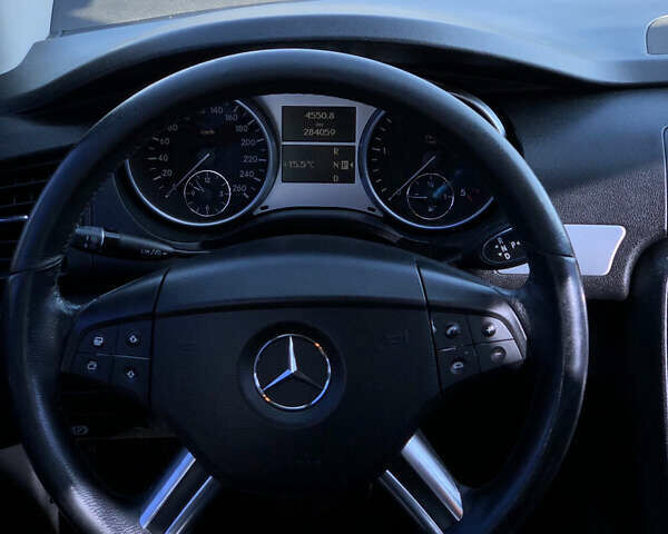 Синий Мерседес Р-Класс, объемом двигателя 2.99 л и пробегом 284 тыс. км за 10300 $, фото 18 на Automoto.ua