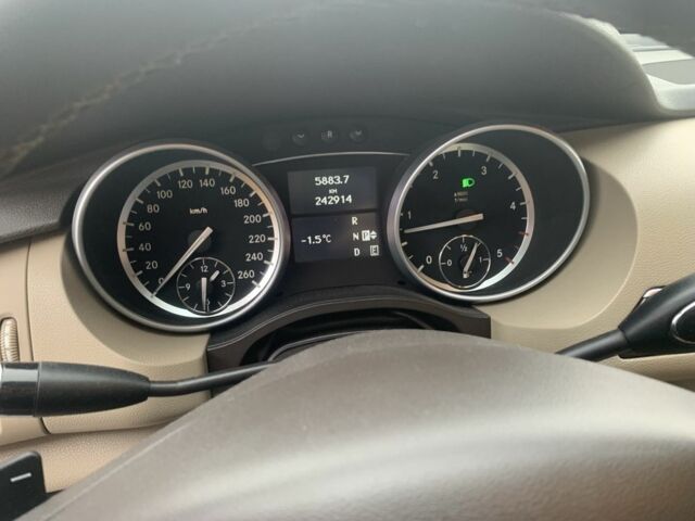 Синій Мерседес Р-Клас, об'ємом двигуна 3 л та пробігом 243 тис. км за 15200 $, фото 8 на Automoto.ua