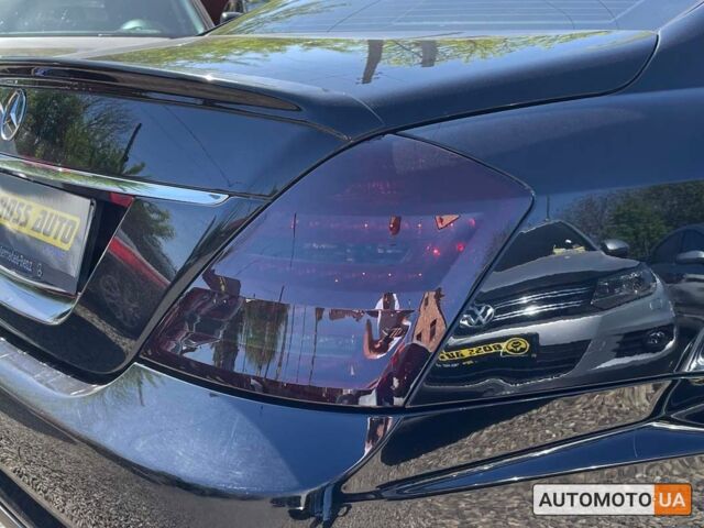 Черный Мерседес С 350, объемом двигателя 3.5 л и пробегом 244 тыс. км за 11999 $, фото 14 на Automoto.ua