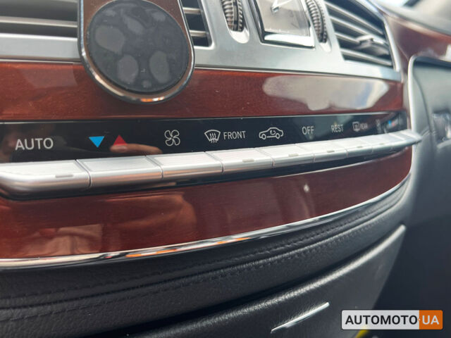 Серый Мерседес С 350, объемом двигателя 3.5 л и пробегом 316 тыс. км за 8800 $, фото 19 на Automoto.ua