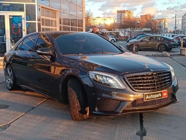 Синий Мерседес С 350, объемом двигателя 3 л и пробегом 200 тыс. км за 40990 $, фото 11 на Automoto.ua