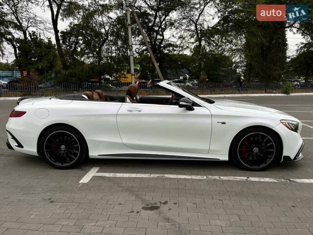 Білий Мерседес С Клас, об'ємом двигуна 3.98 л та пробігом 36 тис. км за 90000 $, фото 5 на Automoto.ua