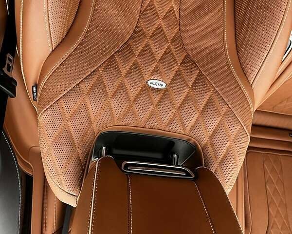 Білий Мерседес С Клас, об'ємом двигуна 3.98 л та пробігом 36 тис. км за 90000 $, фото 30 на Automoto.ua