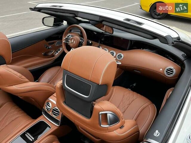 Білий Мерседес С Клас, об'ємом двигуна 3.98 л та пробігом 36 тис. км за 90000 $, фото 28 на Automoto.ua