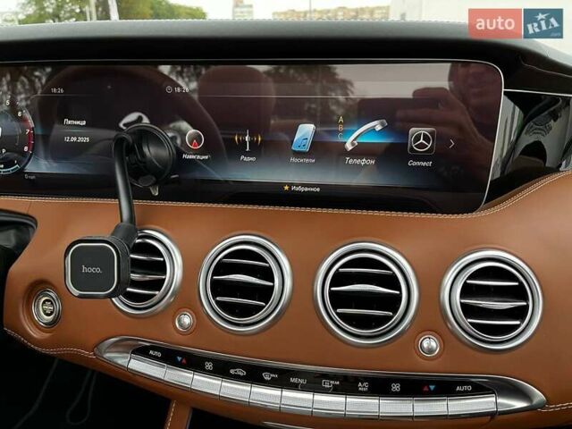 Білий Мерседес С Клас, об'ємом двигуна 3.98 л та пробігом 36 тис. км за 90000 $, фото 24 на Automoto.ua