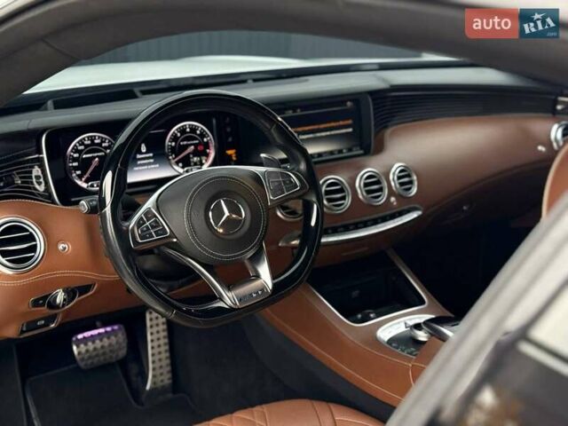 Белый Мерседес С Класс, объемом двигателя 4.66 л и пробегом 144 тыс. км за 41000 $, фото 18 на Automoto.ua