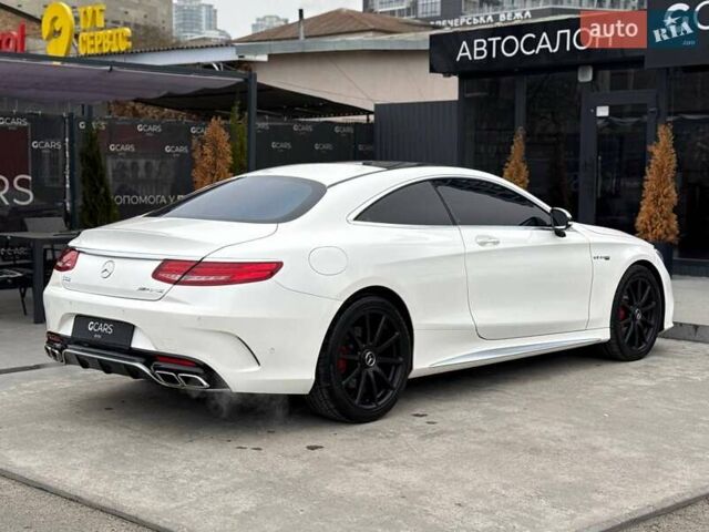 Белый Мерседес С Класс, объемом двигателя 4.66 л и пробегом 144 тыс. км за 41000 $, фото 3 на Automoto.ua