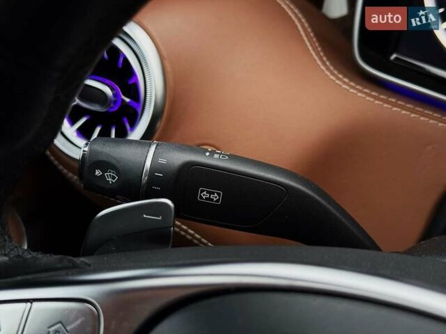 Білий Мерседес С Клас, об'ємом двигуна 4.66 л та пробігом 77 тис. км за 47999 $, фото 48 на Automoto.ua