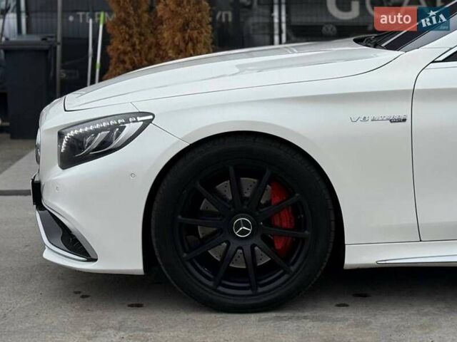 Белый Мерседес С Класс, объемом двигателя 4.66 л и пробегом 144 тыс. км за 41000 $, фото 8 на Automoto.ua
