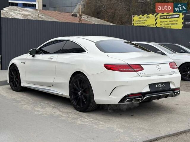 Белый Мерседес С Класс, объемом двигателя 4.66 л и пробегом 144 тыс. км за 41000 $, фото 5 на Automoto.ua