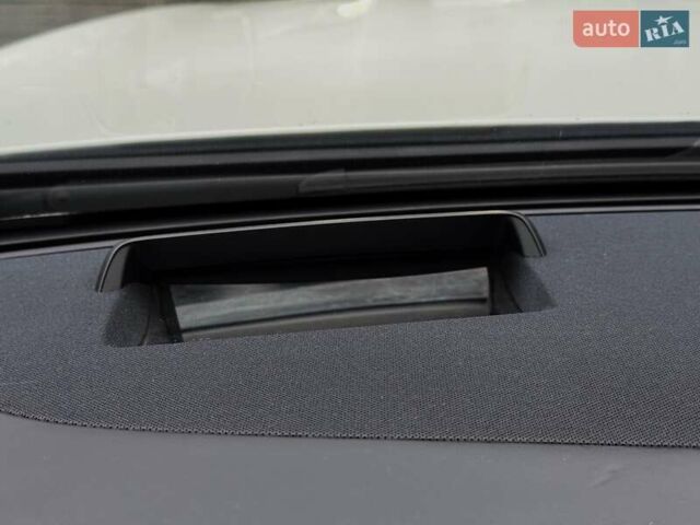 Білий Мерседес С Клас, об'ємом двигуна 4.66 л та пробігом 77 тис. км за 47999 $, фото 43 на Automoto.ua