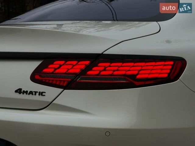 Білий Мерседес С Клас, об'ємом двигуна 4.66 л та пробігом 77 тис. км за 47999 $, фото 23 на Automoto.ua