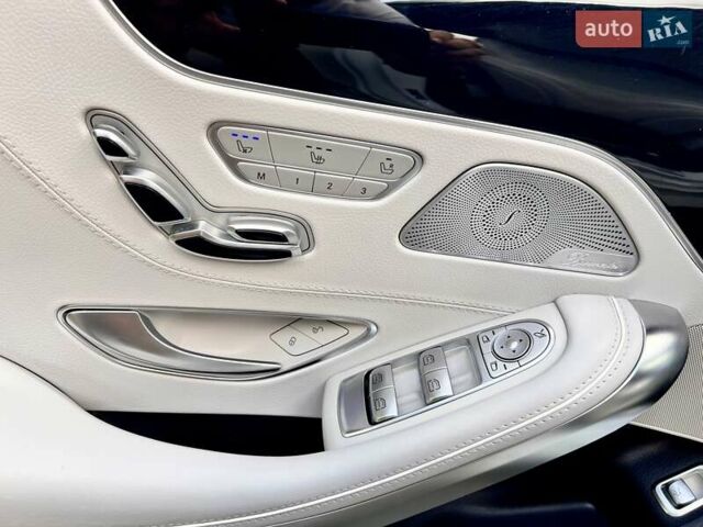 Белый Мерседес С Класс, объемом двигателя 4.66 л и пробегом 105 тыс. км за 49500 $, фото 19 на Automoto.ua