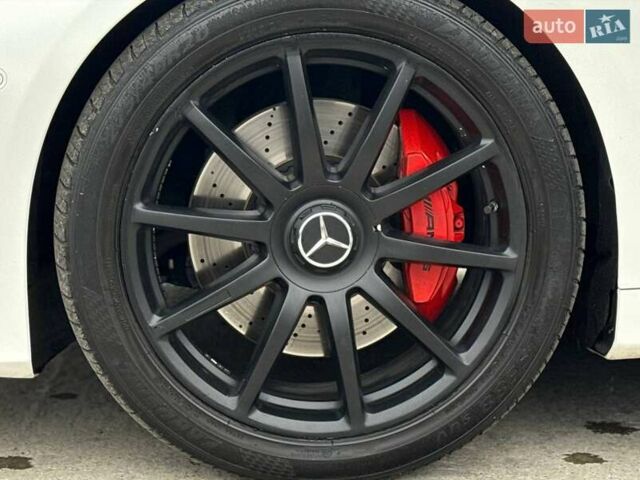 Белый Мерседес С Класс, объемом двигателя 4.66 л и пробегом 144 тыс. км за 41000 $, фото 17 на Automoto.ua