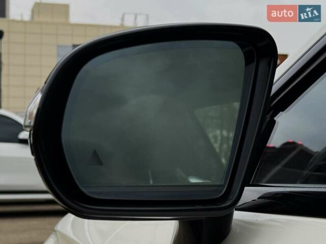 Білий Мерседес С Клас, об'ємом двигуна 4.66 л та пробігом 77 тис. км за 47999 $, фото 19 на Automoto.ua