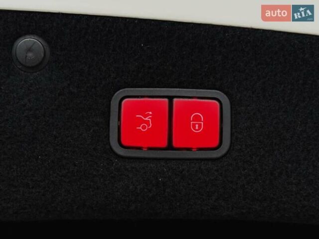 Білий Мерседес С Клас, об'ємом двигуна 4.66 л та пробігом 77 тис. км за 47999 $, фото 27 на Automoto.ua