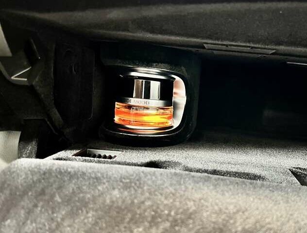 Белый Мерседес С Класс, объемом двигателя 4.66 л и пробегом 105 тыс. км за 49500 $, фото 35 на Automoto.ua