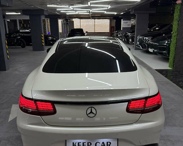 Білий Мерседес С Клас, об'ємом двигуна 4.7 л та пробігом 102 тис. км за 49000 $, фото 14 на Automoto.ua