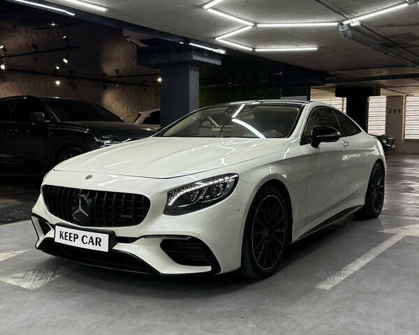 Білий Мерседес С Клас, об'ємом двигуна 4.7 л та пробігом 102 тис. км за 49000 $, фото 2 на Automoto.ua