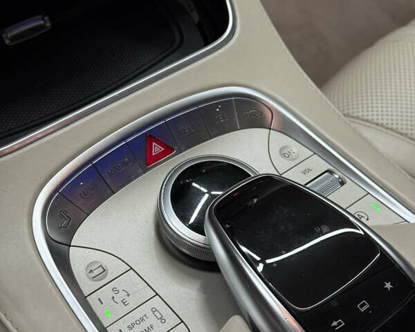 Білий Мерседес С Клас, об'ємом двигуна 4.7 л та пробігом 102 тис. км за 49000 $, фото 24 на Automoto.ua